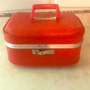 Vintage JC Penney travel makeup case